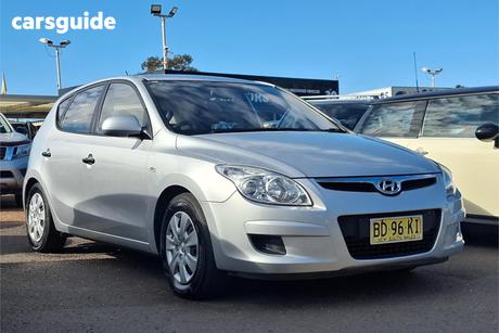 Silver 2009 Hyundai I30 Hatchback Sx 1.6 Crdi
