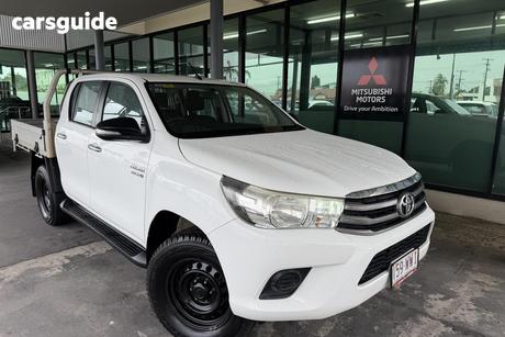 White 2016 Toyota Hilux Dual Cab Utility Sr (4X4)