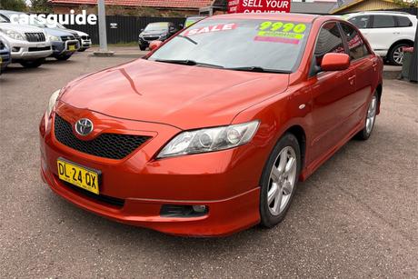 Orange 2007 Toyota Camry Sedan Sportivo