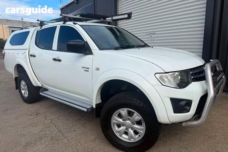 White 2012 Mitsubishi Triton Double Cab Utility Glx (4X4)