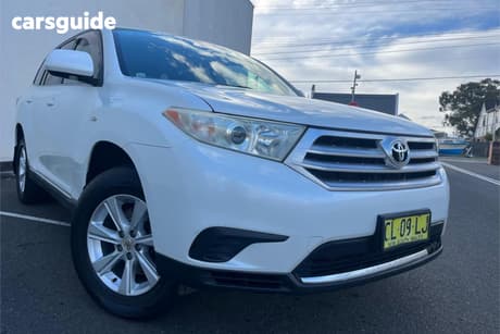 White 2011 Toyota Kluger Wagon Kx-R (Fwd) 5 Seat