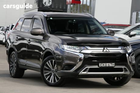 Brown 2019 Mitsubishi Outlander Wagon Es 7 Seat (2Wd)