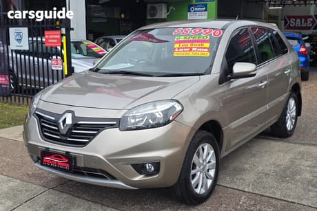 Beige 2013 Renault Koleos Wagon Expression (4X2)