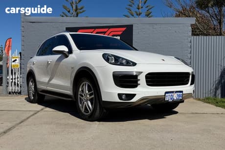 White 2015 Porsche Cayenne Wagon Diesel