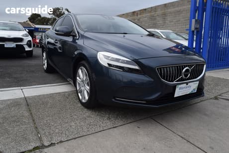Grey 2017 Volvo V40 Hatchback D4 Inscription