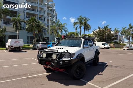 2010 Toyota Hilux Dual Cab Pick-up Sr (4X4)