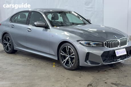 Grey 2023 BMW 320I Sedan M Sport