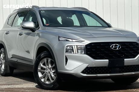Silver 2022 Hyundai Santa FE Wagon Crdi (Awd)