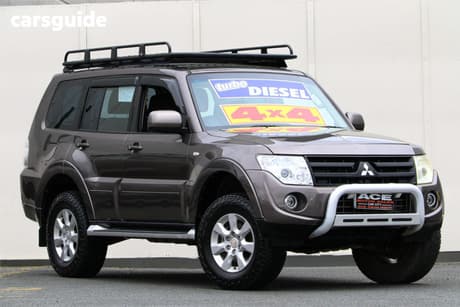 Brown 2012 Mitsubishi Pajero Wagon Glx-R Lwb (4X4)
