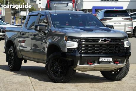Grey 2023 Chevrolet Silverado Crew Cab Pickup 1500 Zr2