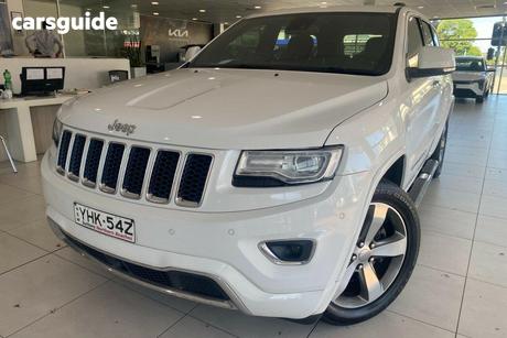 White 2014 Jeep Grand Cherokee Wagon Overland (4X4)