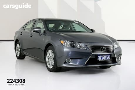 Grey 2013 Lexus ES350 Sedan Luxury