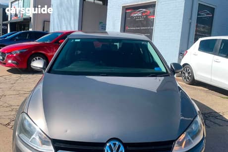 Grey 2014 Volkswagen Golf Hatchback 90 Tsi