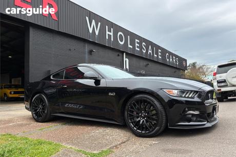 Black 2016 Ford Mustang Coupe Fastback Gt 5.0 V8