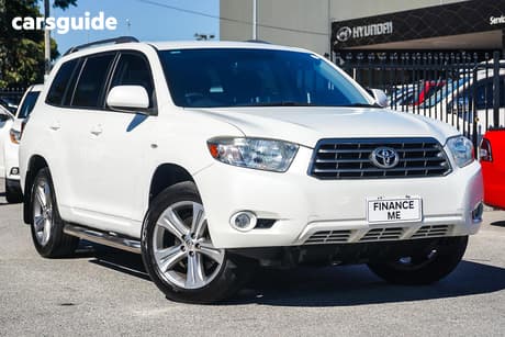 White 2010 Toyota Kluger Wagon Kx-S (Fwd)