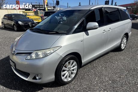 Silver 2014 Toyota Tarago Wagon Gli