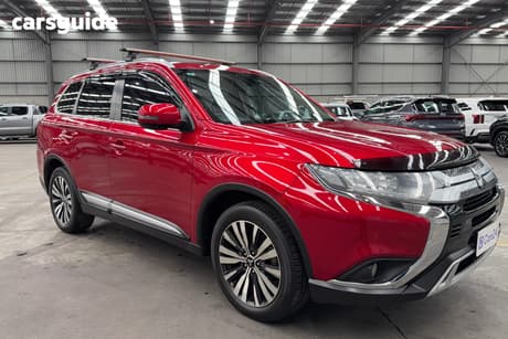 Red 2019 Mitsubishi Outlander Wagon Ls 7 Seat (2Wd)