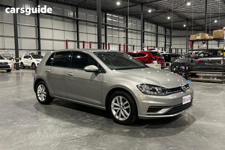 Silver 2018 Volkswagen Golf Hatchback 110 Tsi Trendline