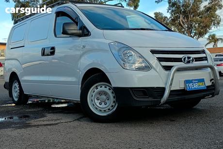 White 2018 Hyundai Iload Van 3S Liftback