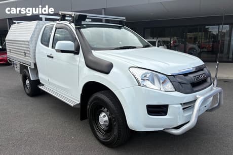 White 2013 Isuzu D-MAX Crew Cab Utility Sx Hi-Ride (4X4)