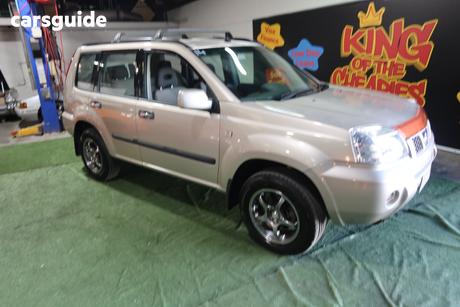 Gold 2004 Nissan X-Trail Wagon St (4X4)