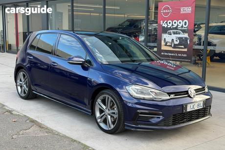 Blue 2017 Volkswagen Golf Hatchback 110 Tsi