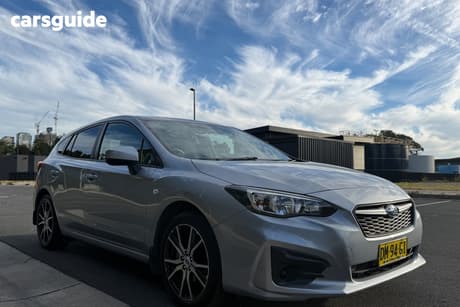 Silver 2017 Subaru Impreza Hatchback 2.0I (Awd)