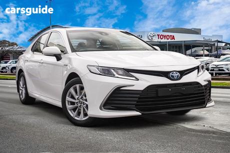White 2023 Toyota Camry Sedan Ascent