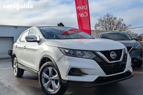 White 2021 Nissan Qashqai Wagon St