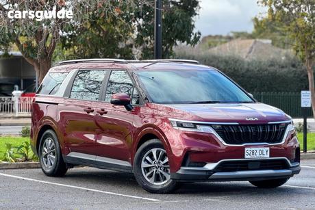 Red 2023 Kia Carnival Wagon S
