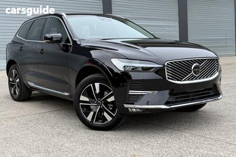 Black 2025 Volvo XC60 Wagon Plus B5 Bright