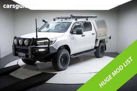 White 2016 Toyota Hilux Dual Cab Utility Sr5 (4X4)
