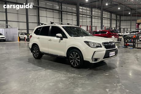 White 2016 Subaru Forester Wagon 2.0Xt Premium