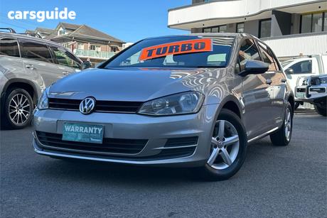Silver 2014 Volkswagen Golf Hatchback 90 Tsi