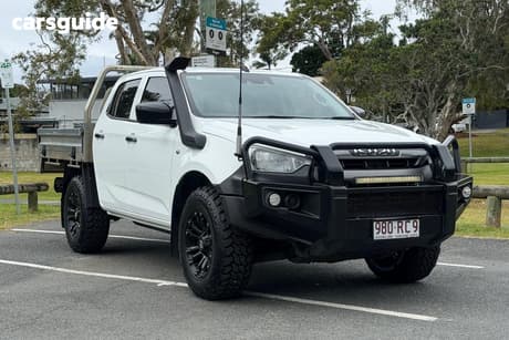 White 2021 Isuzu D-MAX Crew Cab Chassis Sx (4X4)