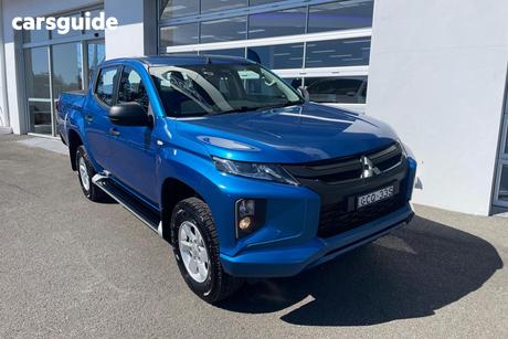 Blue 2018 Mitsubishi Triton Double Cab Pick Up Glx Plus (4X4)