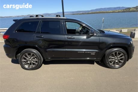 Black 2016 Jeep Grand Cherokee Wagon 75Th Anniversary (4X4)