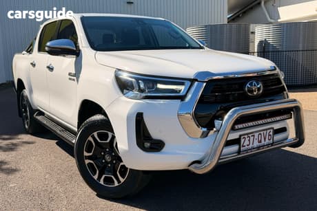 White 2022 Toyota Hilux Double Cab Pick Up Sr5 Hi-Rider (4X2)