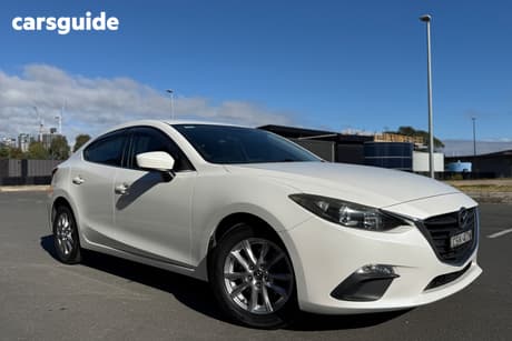 White 2014 Mazda 3 Sedan Maxx