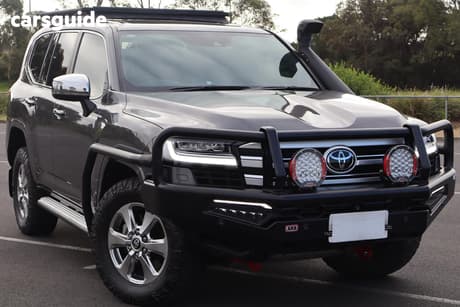 Grey 2023 Toyota Landcruiser Wagon Lc300 Sahara (4X4)