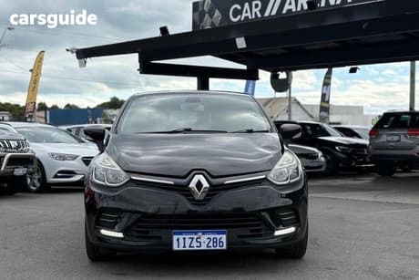 Black 2018 Renault Clio Hatchback Zen