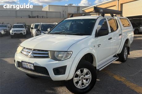 White 2012 Mitsubishi Triton Double Cab Utility Glx (4X4)