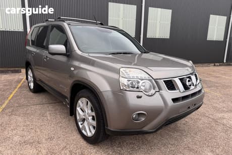 Grey 2013 Nissan X-Trail Wagon Adventure Edition (4X4)
