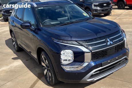Blue 2026 Mitsubishi Outlander Wagon Ls 7 Seat (Awd)