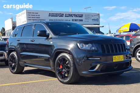 Black 2013 Jeep Grand Cherokee Wagon Srt 8 (4X4)