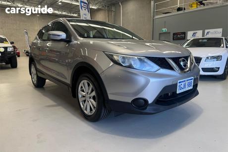 Silver 2017 Nissan Qashqai Wagon St (4X2)