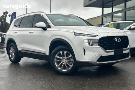 White 2022 Hyundai Santa FE Wagon Crdi (Awd)