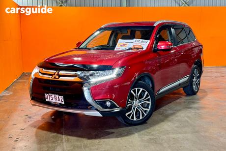 Red 2015 Mitsubishi Outlander Wagon Ls (4X2)