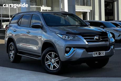 Silver 2020 Toyota Fortuner Wagon Gxl