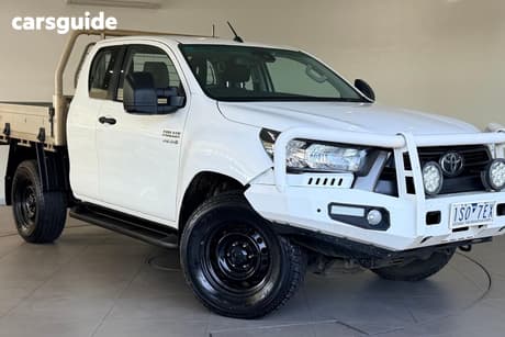 White 2020 Toyota Hilux X Cab Pickup Sr Hi-Rider